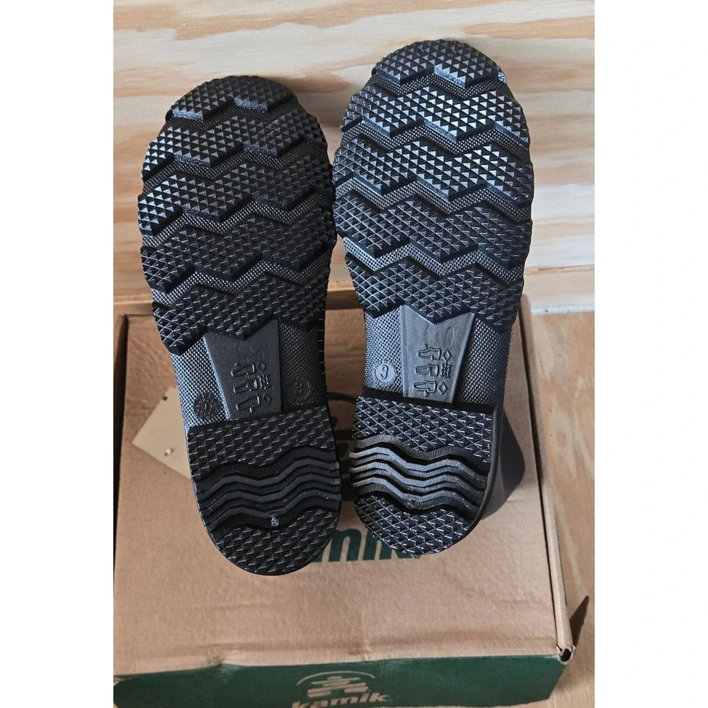 Kamik Stomp Kids Black Waterproof Rain Boots Size 3 EK4149F BKA Made in Canada
